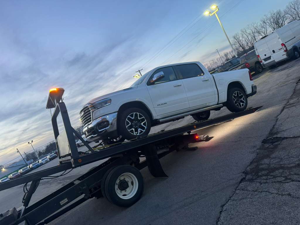 Choosing the Right Tow Truck: When to Call for Flatbed, Wheel-Lift, or Winch-Out Service