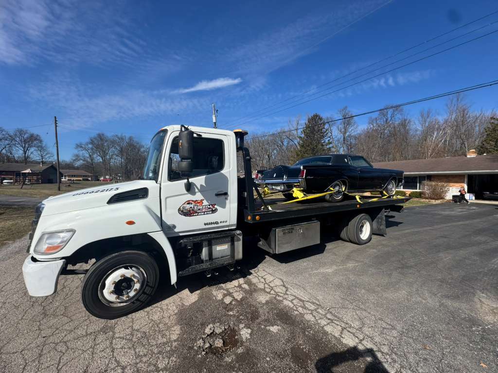 Stuck on the Road? Why Speed X is Toledo’s Fastest Towing Service